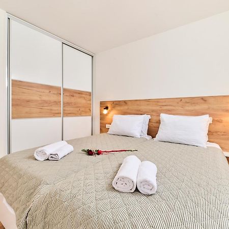 Apartma Morje Savudrija Luaran gambar